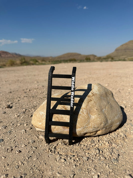 Widdle Wadder - Magnetic Mini Adventure Ladder | 50% Off